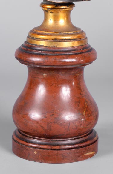 Pair of Voltaire and Rousseau busts in patinated bronze and marble Pair of Voltaire and Rousseau busts in patinated bronze and marble-12