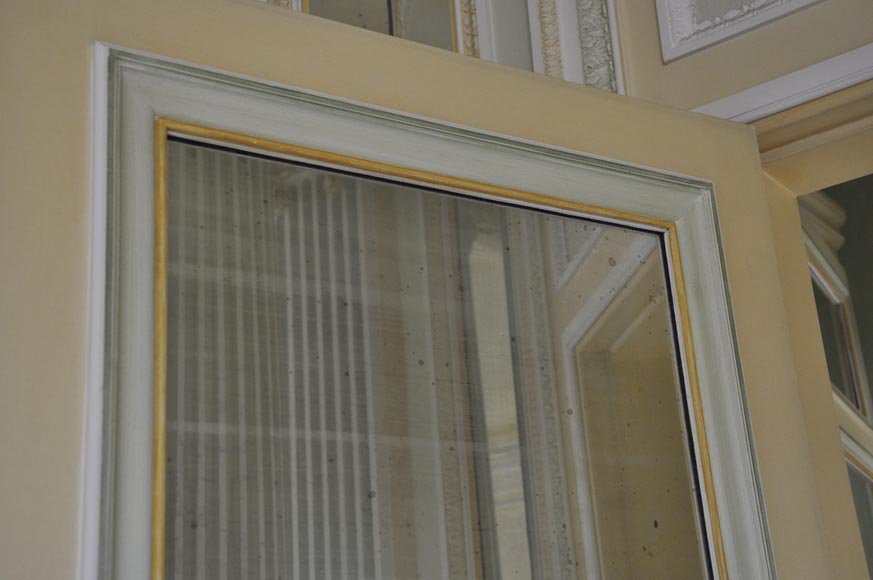 Pair of Louis XVI style wood, stucco and mirror doors, circa 1970   Pair of Louis XVI style wood, stucco and mirror doors, circa 1970-15