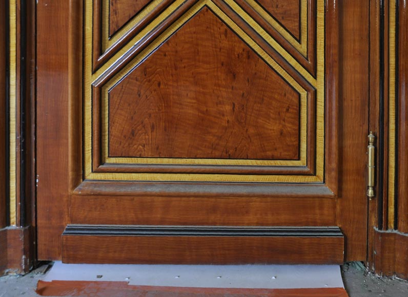 Pair of late 20th century Art Deco style wood trompe l'oeil doors  Pair of late 20th century Art Deco style wood trompe l'oeil doors -3