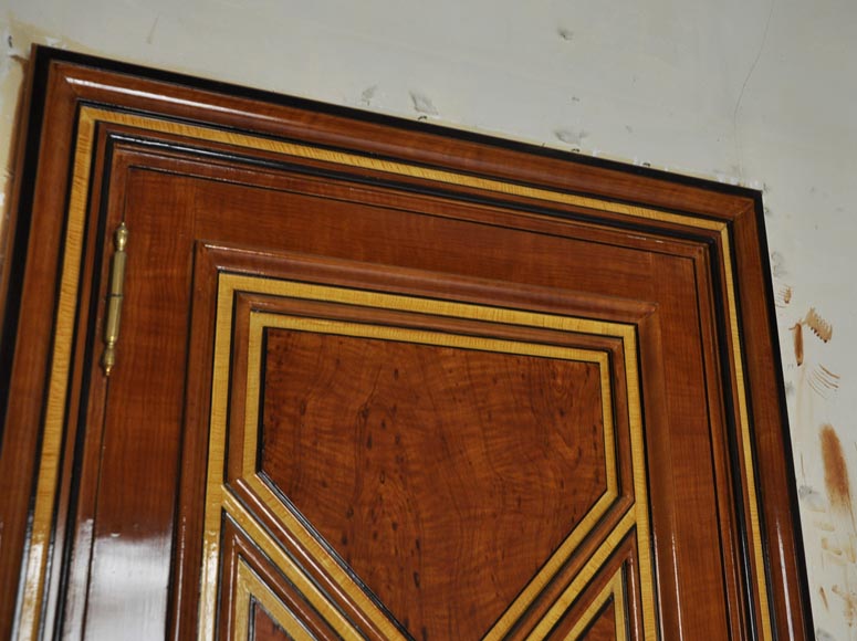 Pair of late 20th century Art Deco style wood trompe l'oeil doors  Pair of late 20th century Art Deco style wood trompe l'oeil doors -9