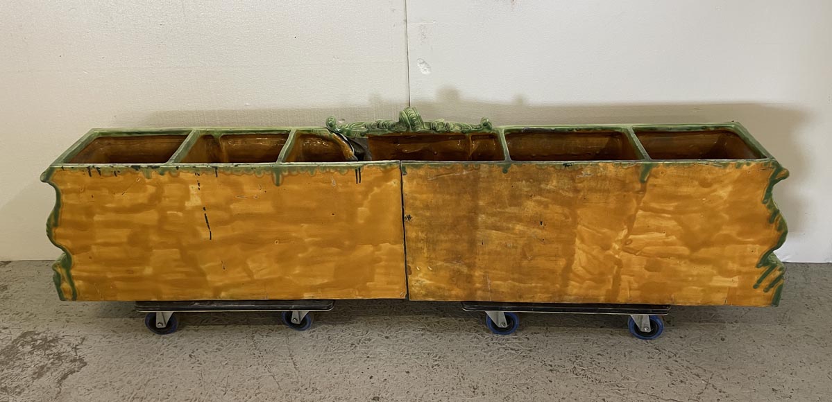 Large pink and green earthenware planter with plant decoration Large pink and green earthenware planter with plant decoration-9