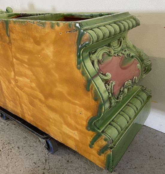 Large pink and green earthenware planter with plant decoration Large pink and green earthenware planter with plant decoration-10