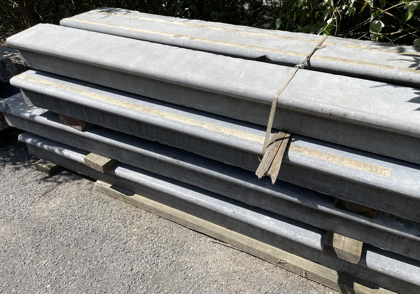 Set of steps in fine black marble Set of steps in fine black marble-7