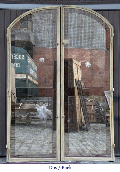 Pair of double-sided wrought iron doors and mirror back Pair of double-sided wrought iron doors and mirror back-10