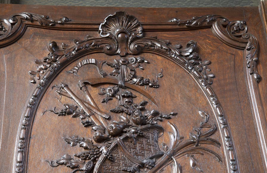 Set of carved oak panelling from the end of the 19th century-2