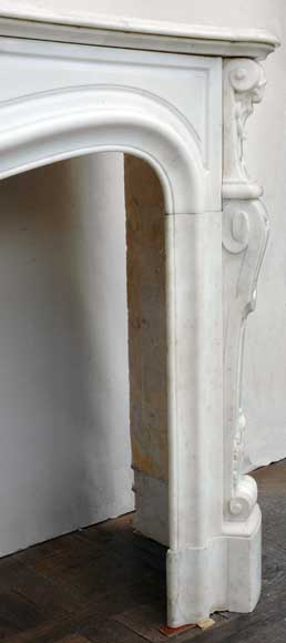 Louis XV style mantel white marble with console jambs Louis XV style mantel white marble with console jambs-6