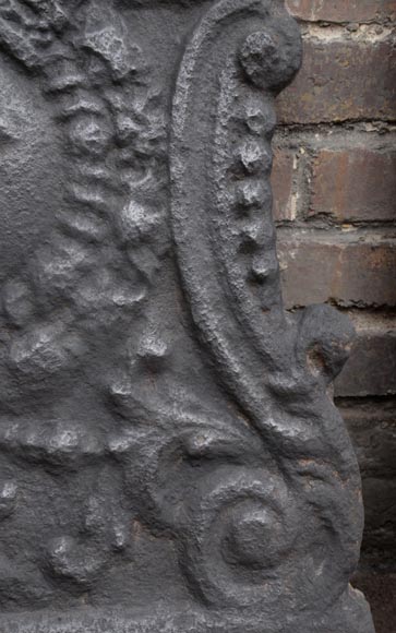 Louis XV period fireback with the coat of arms of France Louis XV period fireback with the coat of arms of France-3