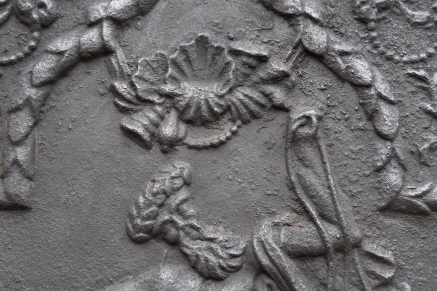 Neo-Renaissance fireback with Neptune, 19th century  Neo-Renaissance fireback with Neptune, 19th century-4