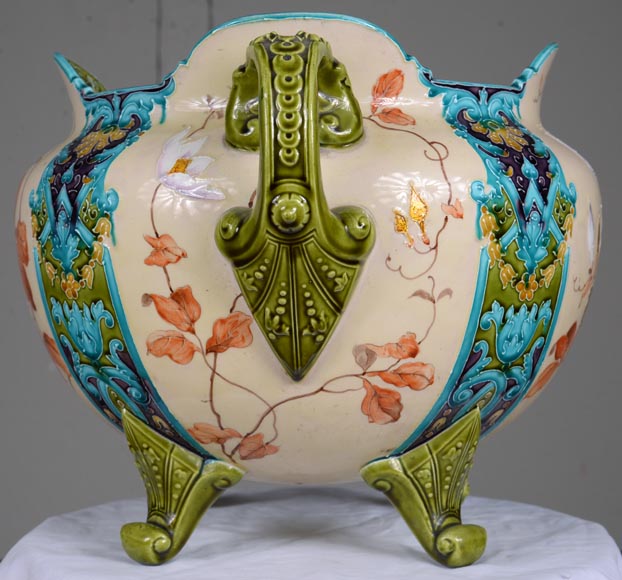 Faïencerie de Gien - Beautiful Napoleon III style earthenware planter  Faïencerie de Gien - Beautiful Napoleon III style earthenware planter
