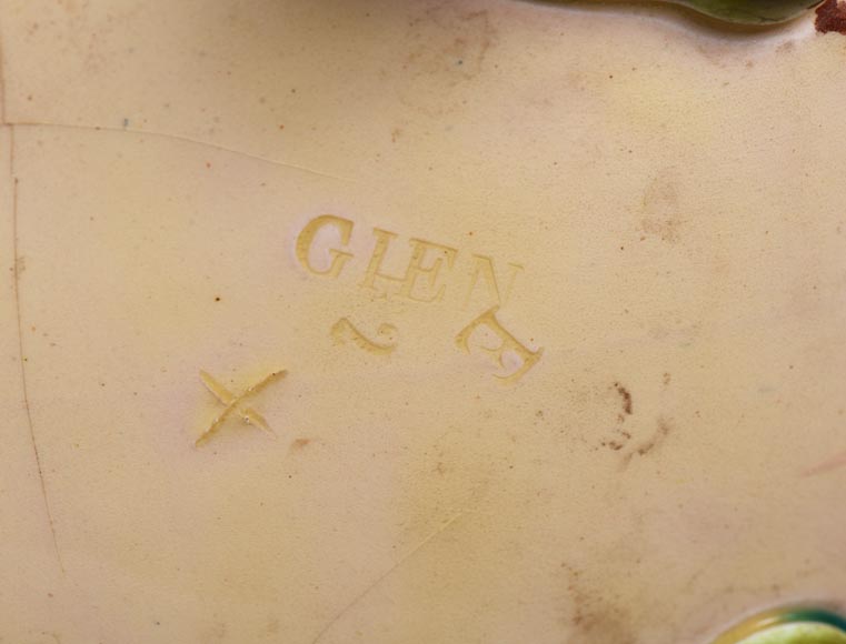 Faïencerie de Gien - Beautiful Napoleon III style earthenware planter  Faïencerie de Gien - Beautiful Napoleon III style earthenware planter