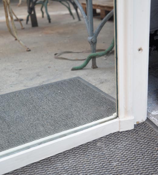 Antique Louis XV style trumeau with an oil on panel representing a scene of merchants on horseback Antique Louis XV style trumeau with an oil on panel representing a scene of merchants on horseback-8