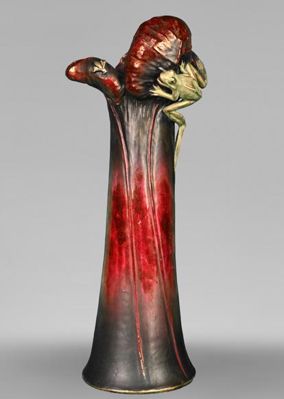 Eduard Stellmacher for Amphora, Frog Vase, circa 1900 Eduard Stellmacher for Amphora, Frog Vase, circa 1900-0