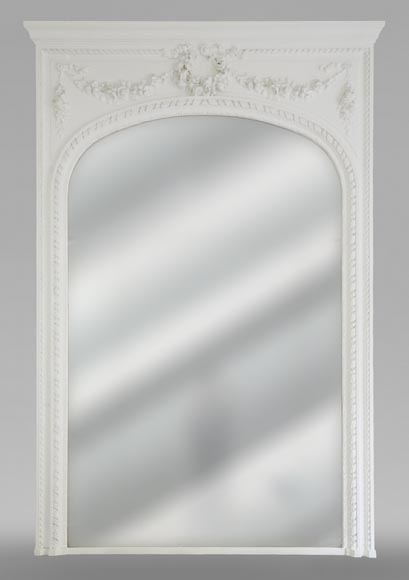 Antique Louis XVI style trumeau decorated with a crown of flowers Antique Louis XVI style trumeau decorated with a crown of flowers-0