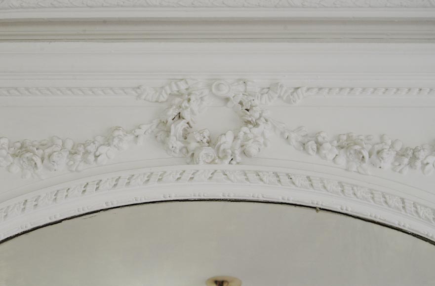 Antique Louis XVI style trumeau decorated with a crown of flowers Antique Louis XVI style trumeau decorated with a crown of flowers-1