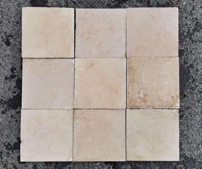 Lot of 23 m² of Chassagne pink stone square tiles Lot of 23 m² of Chassagne pink stone square tiles-1