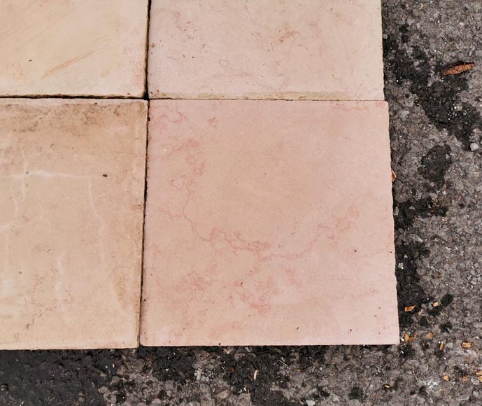 Lot of 23 m² of Chassagne pink stone square tiles Lot of 23 m² of Chassagne pink stone square tiles-2