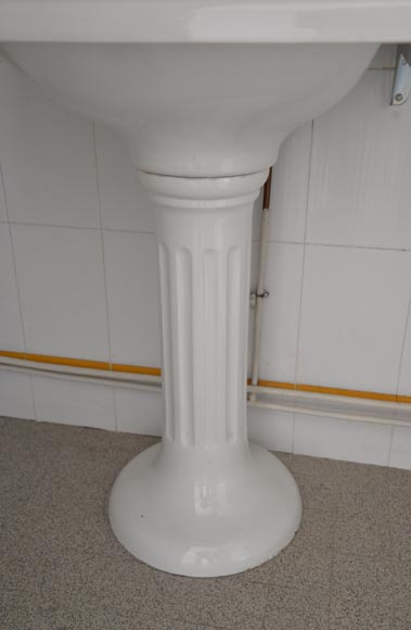 TWIFORD - washbasin on column, early 20th century  TWIFORD - washbasin on column, early 20th century -4