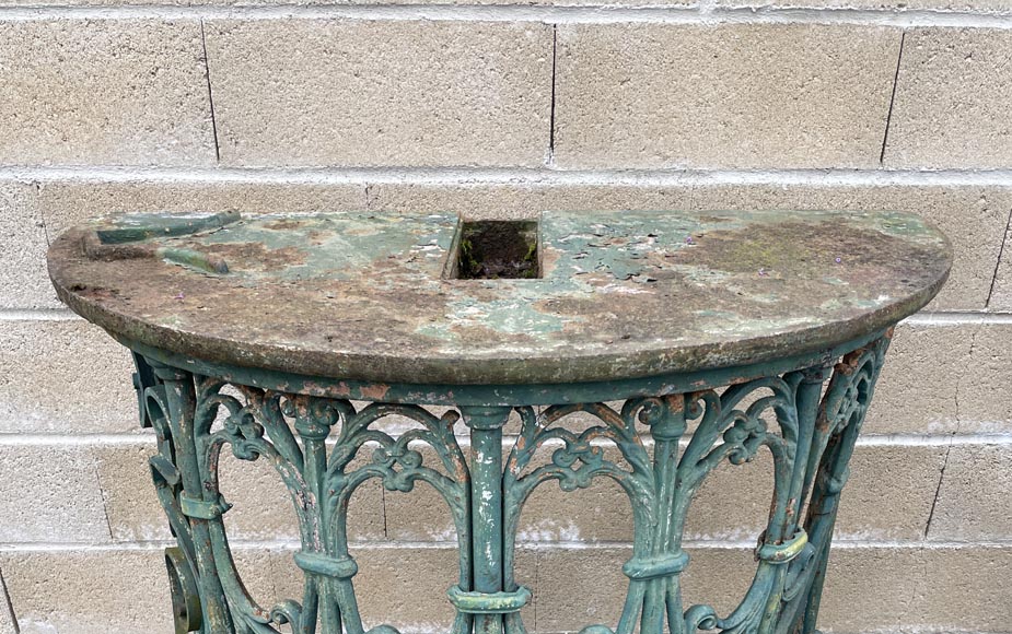 Pair of wrought-iron outdoor side-tables, half-moon shape Pair of wrought-iron outdoor side-tables, half-moon shape-6