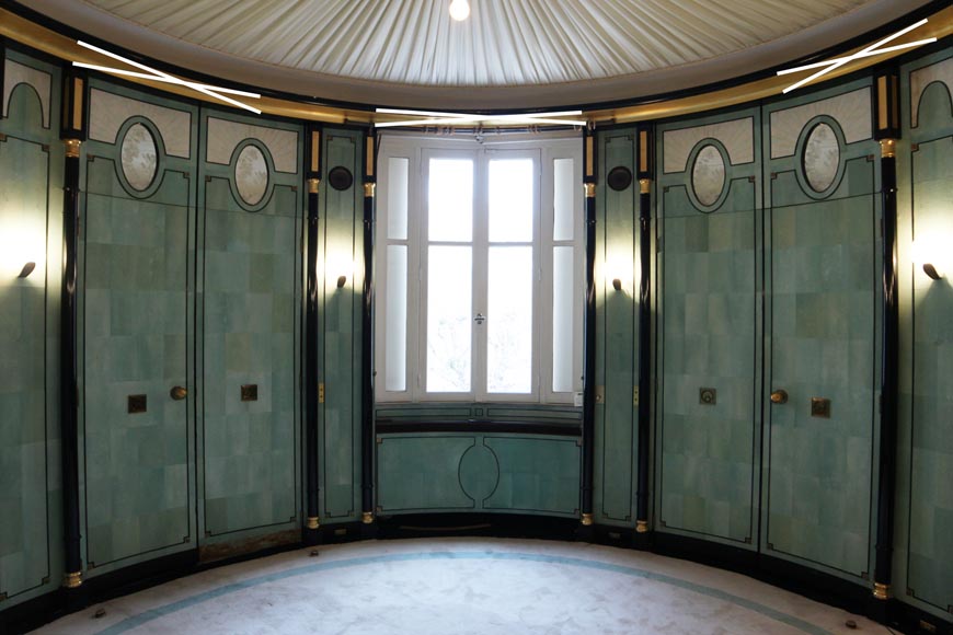 Emilio Terry (1890 -1869) (in the taste of) Round piece with shagreen wallpaper, late 20th century Emilio Terry (1890 -1869) (in the taste of) Round piece with shagreen wallpaper, late 20th century-9