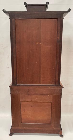 Gabriel VIARDOT, Japanese display case with chimera feet and mother-of-pearl decoration Gabriel VIARDOT, Japanese display case with chimera feet and mother-of-pearl decoration-4