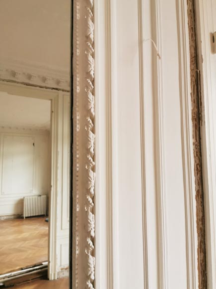 Louis XVI style trumeau adorned with flowers garlands Louis XVI style trumeau adorned with flowers garlands-4