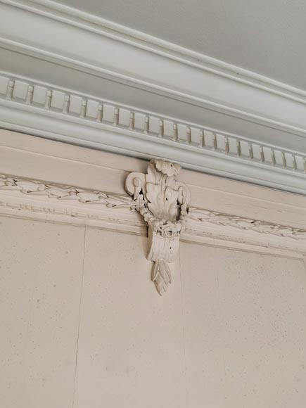 Beautiful paneled room with a Neo-classical decor, Louis XVI period Beautiful paneled room with a Neo-classical decor, Louis XVI period-6