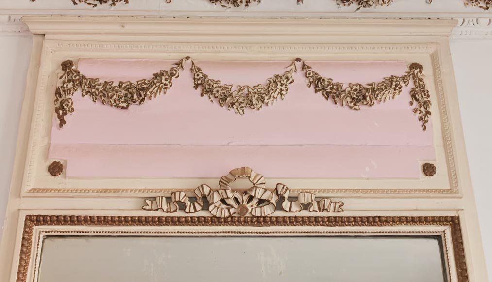 Louis XVI style trumeau with a ribbon and a flowers garland Louis XVI style trumeau with a ribbon and a flowers garland-2