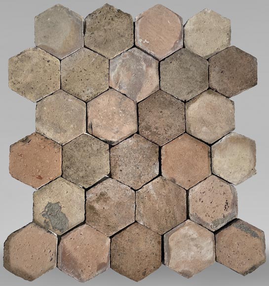 Batch of 6 m² of antique hexagonal terracotta tiles, 19th century Batch of 6 m² of antique hexagonal terracotta tiles, 19th century-0