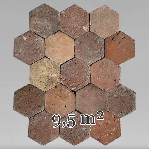 Batch of 9,5 m² of antique hexagonal terracotta tiles, 19th century