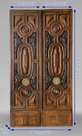 Exterior double door of sculpted oak Exterior double door of sculpted oak-9