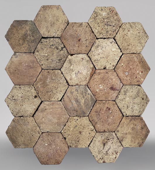 Lot of 3.5 m² of antique hexagonal terracotta tiles, 19th century Lot of 3.5 m² of antique hexagonal terracotta tiles, 19th century-0