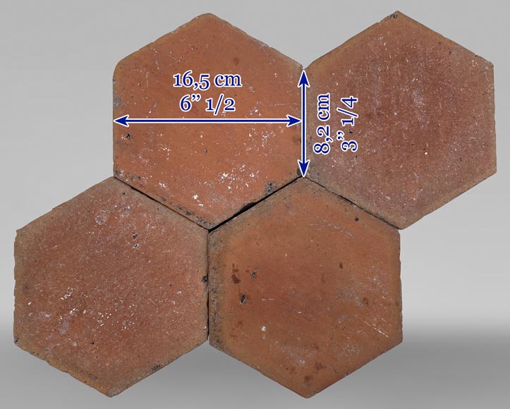 Lot of 1.4 m² of antique hexagonal terracotta tiles, 19th century Lot of 1.4 m² of antique hexagonal terracotta tiles, 19th century-5
