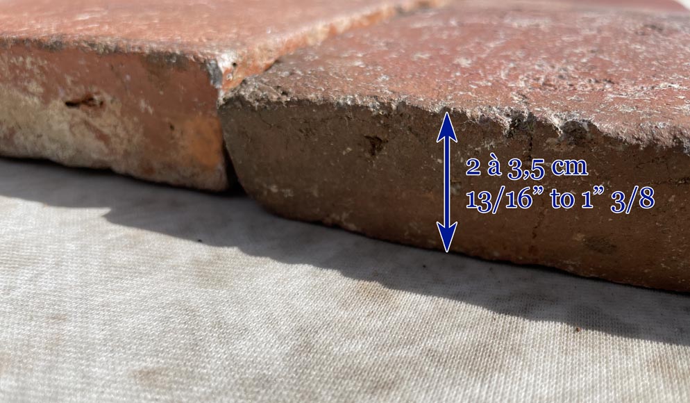 Set of around 19 m² of terracotta floor tiles in square shape Set of around 19 m² of terracotta floor tiles in square shape-4