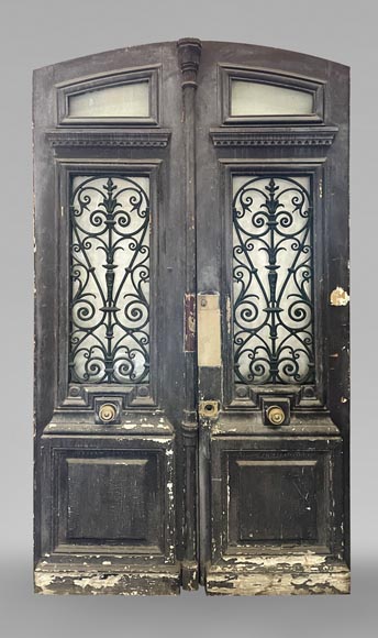 Importante double front door, 19th century Importante double front door, 19th century-0