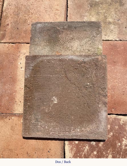 Set of around 25 m² of terracotta floor tiles in square shape Set of around 25 m² of terracotta floor tiles in square shape-3