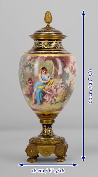 MANUFACTURE DE SÈVRES and Charles LABARRE (painter) - Pair of porcelain vases mounted in gilt bronze, circa 1890 MANUFACTURE DE SÈVRES and Charles LABARRE (painter) - Pair of porcelain vases mounted in gilt bronze, circa 1890-13