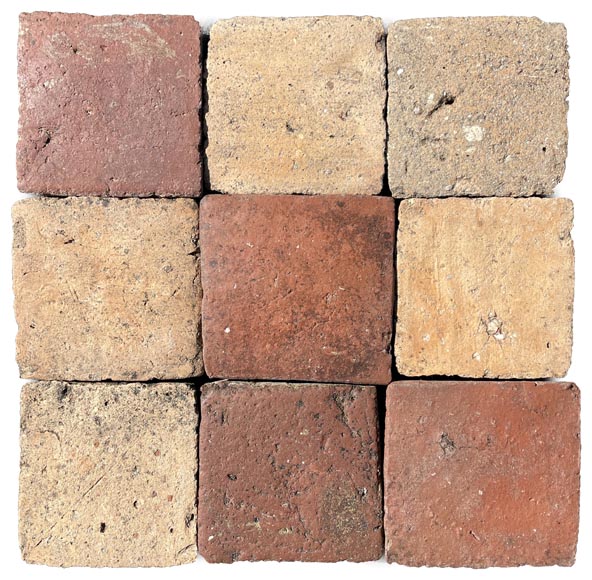 Batch of around 8,5 m² of terracotta floor tiles in square shape Batch of around 8,5 m² of terracotta floor tiles in square shape-0