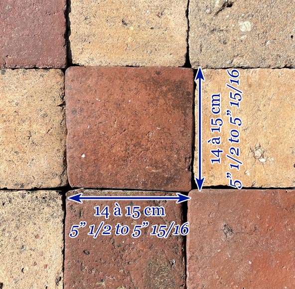 Batch of around 8,5 m² of terracotta floor tiles in square shape Batch of around 8,5 m² of terracotta floor tiles in square shape-5
