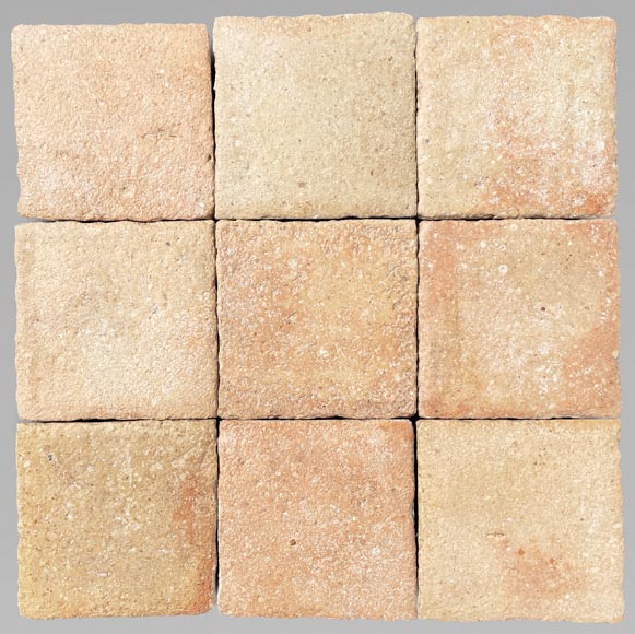 Batch of around 3,5 m² of terracotta floor tiles in square shape Batch of around 3,5 m² of terracotta floor tiles in square shape-0