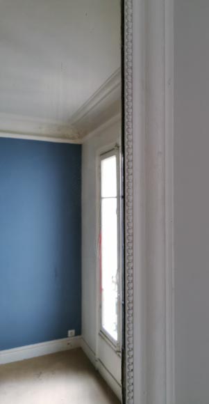 Simple trumeau painted in white Simple trumeau painted in white-2