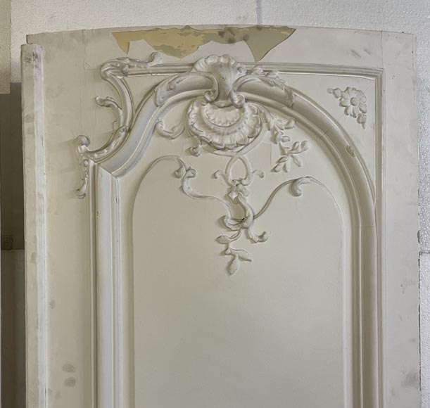 Exceptional pair of double Louis XV curved doorsn decorated on the two faces Exceptional pair of double Louis XV curved doorsn decorated on the two faces-11