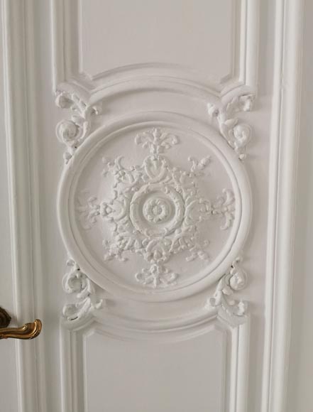 Pair of Régence style double dual-sided doors with roses Pair of Régence style double dual-sided doors with roses-2