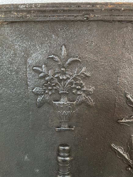 Antique fireback with Hercules columns and laurel branch Antique fireback with Hercules columns and laurel branch-2