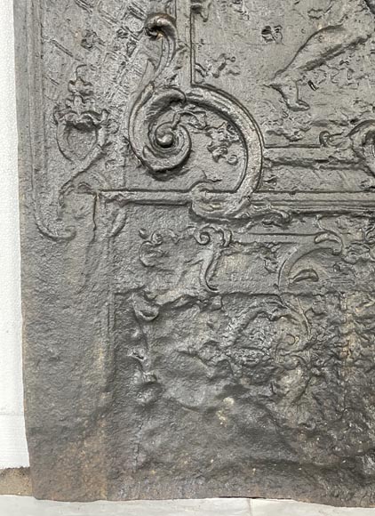 Large fireback Large fireback