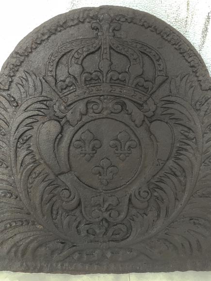 Fireback with the French Coat of Arms Fireback with the French Coat of Arms-1