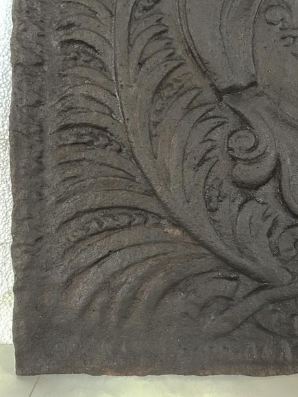 Fireback with the French Coat of Arms Fireback with the French Coat of Arms-5