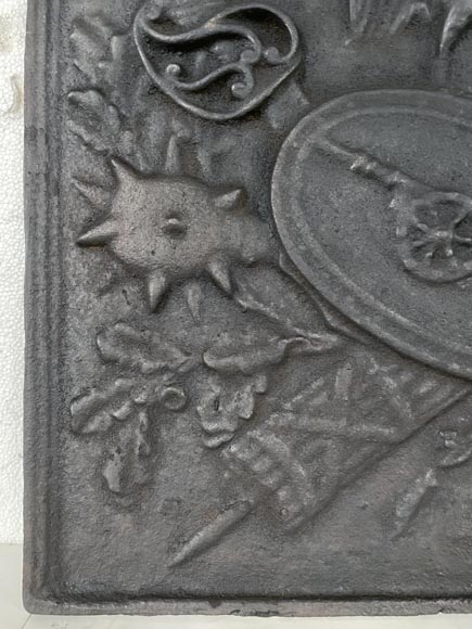 Modern fireback with the French Revolution attributs Modern fireback with the French Revolution attributs-4