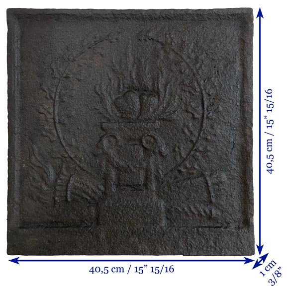 Small Louis XVI style fireback with an Allegory of Love Small Louis XVI style fireback with an Allegory of Love-7