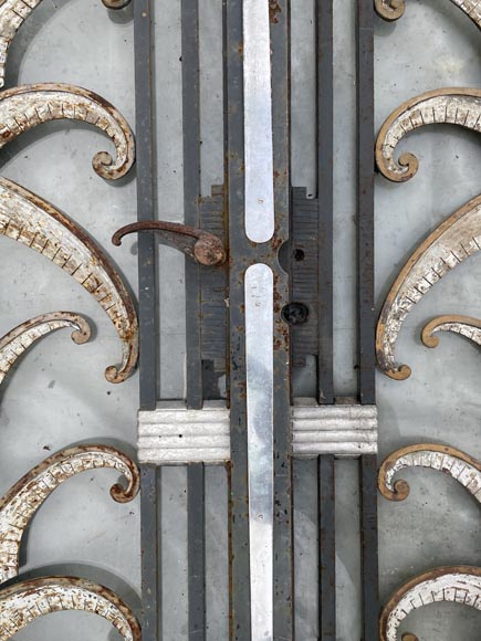 Armand Albert RATEAU (création) Baguès FRÈRES (exécution) double-porte Art déco en fer forgé polychrome au décor de palmiers, après 1925 Armand Albert RATEAU (création) Baguès FRÈRES (exécution) double-porte Art déco en fer forgé polychrome au décor de palmiers, après 1925-10