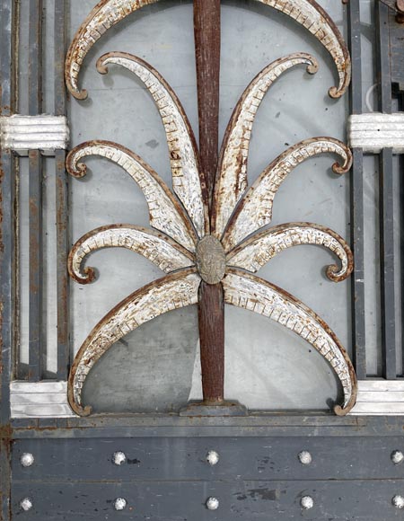 Armand Albert RATEAU (création) Baguès FRÈRES (exécution) double-porte Art déco en fer forgé polychrome au décor de palmiers, après 1925 Armand Albert RATEAU (création) Baguès FRÈRES (exécution) double-porte Art déco en fer forgé polychrome au décor de palmiers, après 1925-12